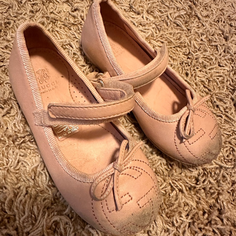 Gucci ballerina toddler shoes size 5